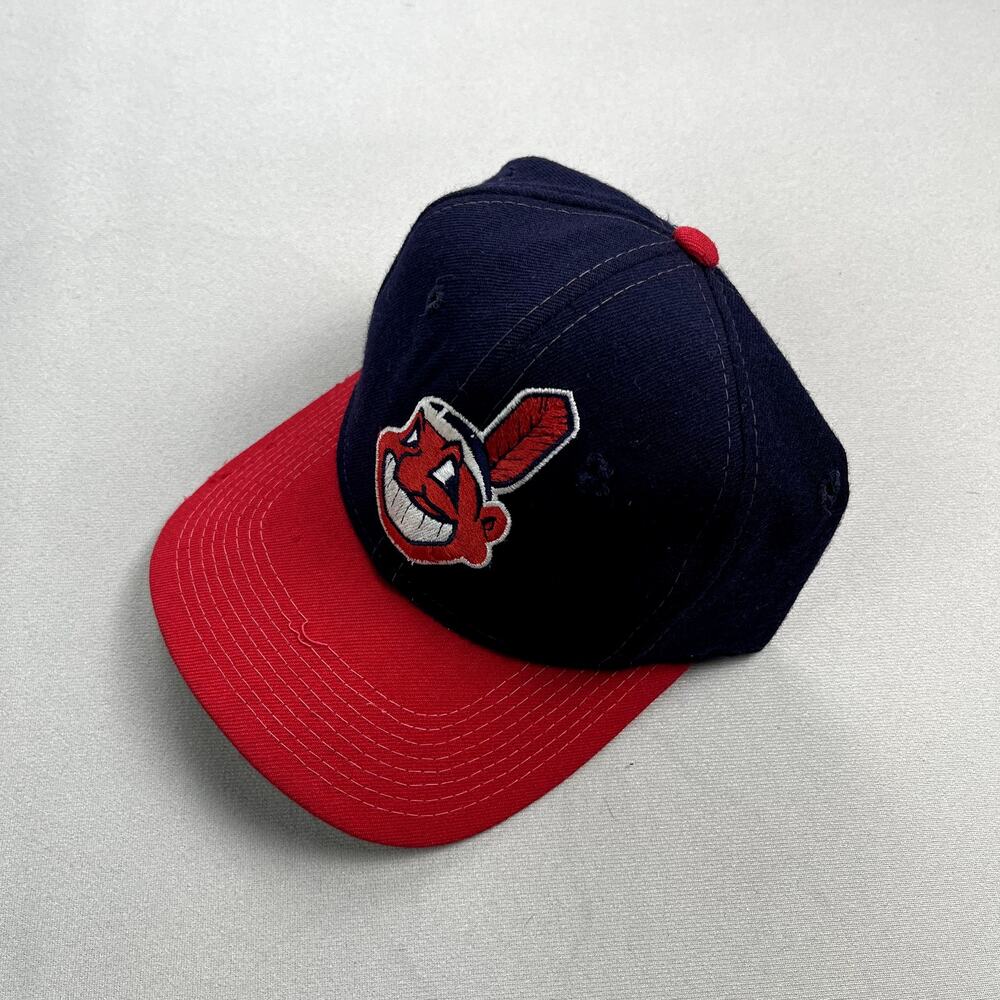 Vintage Cleveland Indians Hat Cap Fitted 6-7/8 Blue Red Sports Specialties MLB
